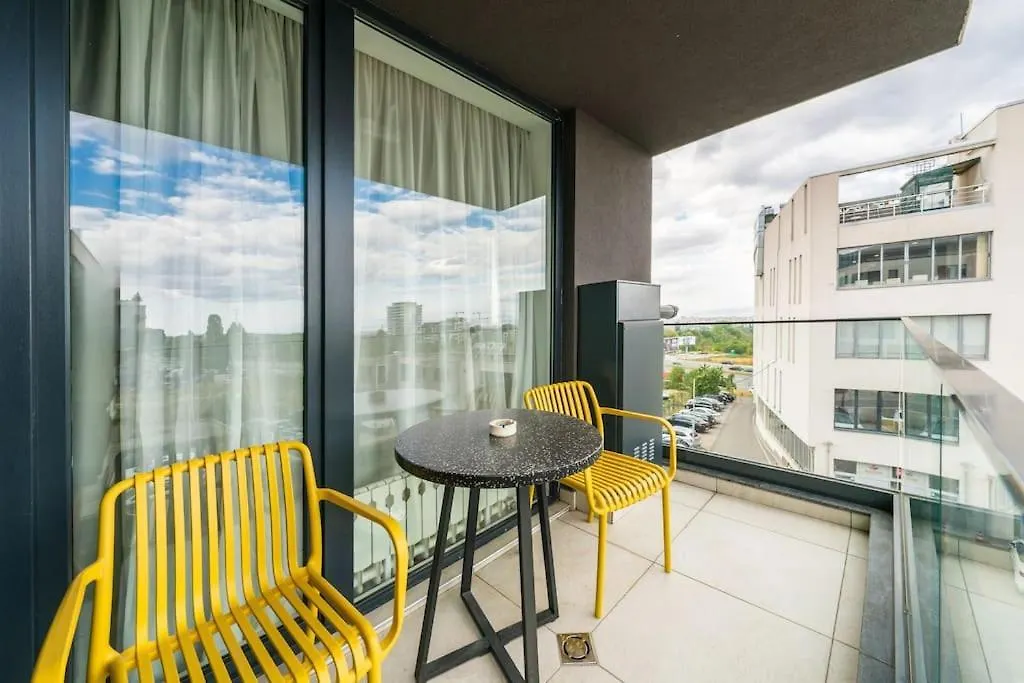 Vitosha Apartment With Parking Sofia